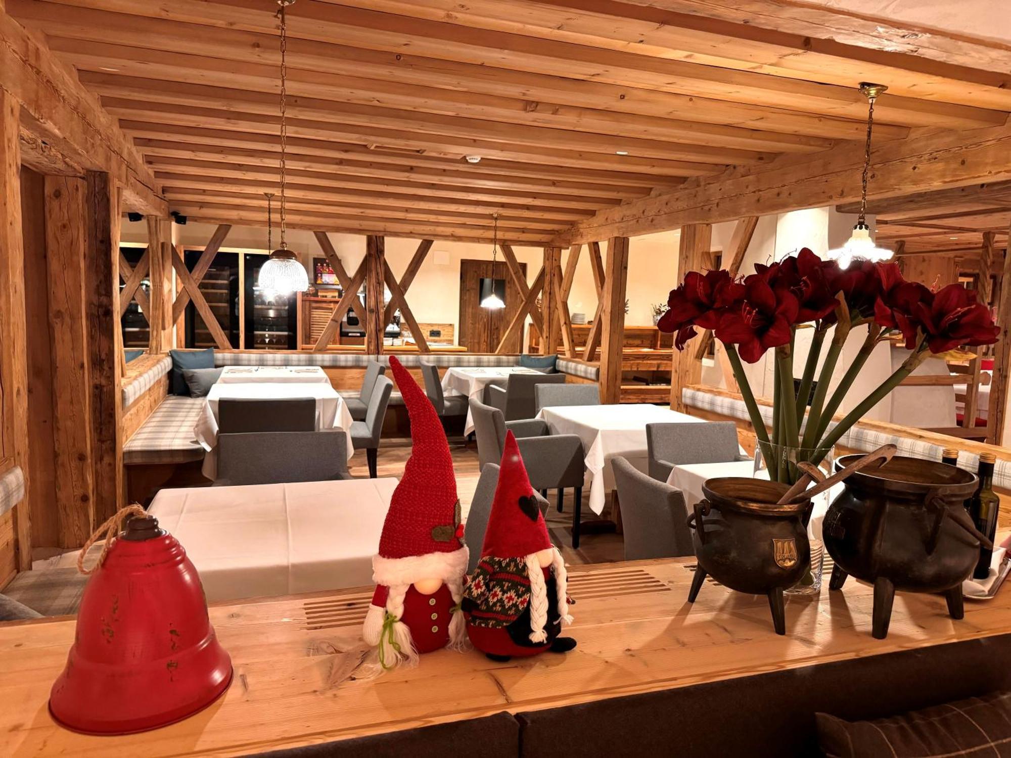 Hotel Gran Fanes Corvara In Badia Ngoại thất bức ảnh