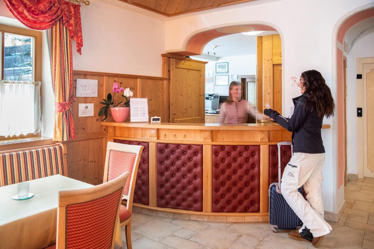 Hotel Gran Fanes Corvara In Badia Ngoại thất bức ảnh